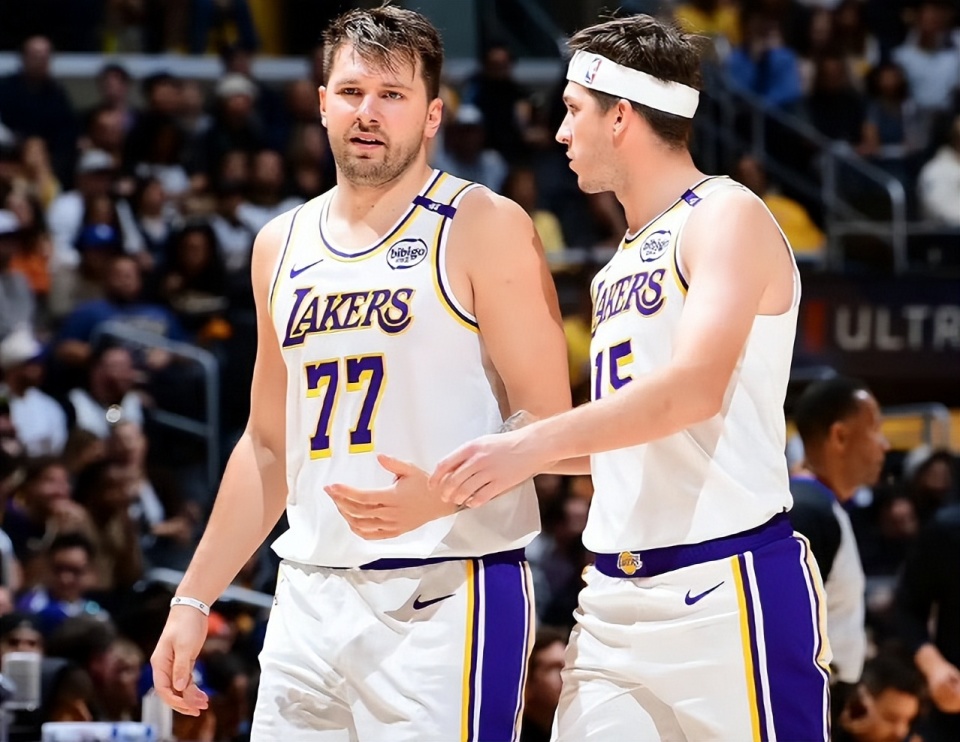 掉了戴维斯, 常规赛揭幕 掉了戴维斯, 常规赛揭幕