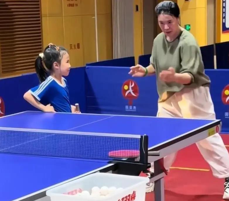 子团体冠军, AA, OoK 子团体冠军, AA, OoK