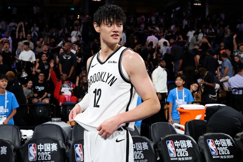 宣布与曾凡 宣布与曾凡