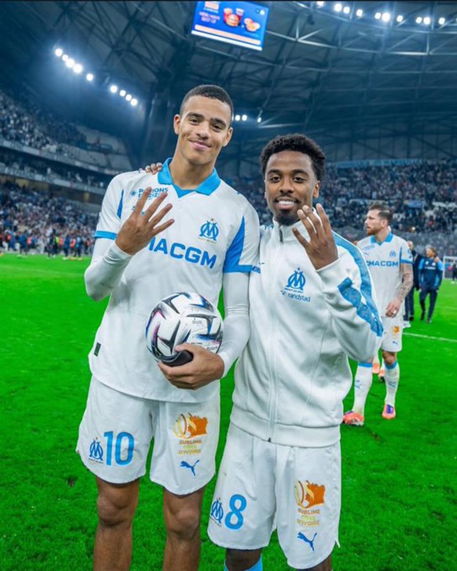 Ficha, 迭戈, 里的小球会 Ficha, 迭戈, 里的小球会