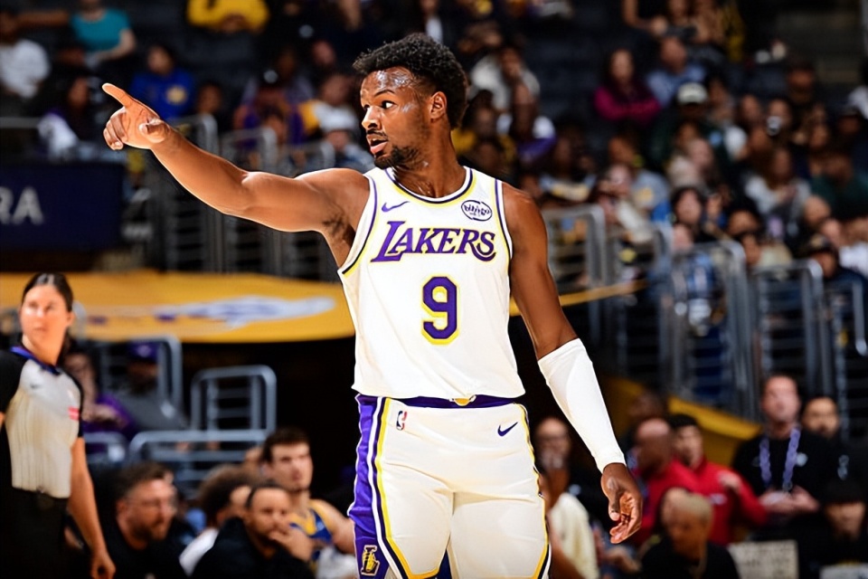 罚球, 助攻, 赛中 罚球, 助攻, 赛中